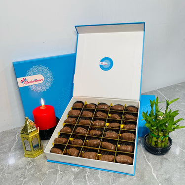 Dark Chocolate-Coated Dates with Cashew Nuts